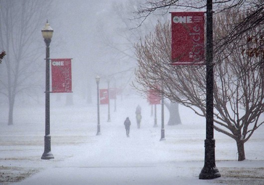 Snow blankets the Oval March 2. Credit: Lantern file photo