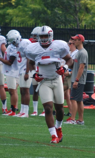 OSU freshman linebacker Raekwon McMillan jogs onto the field during practice at the Woody Hayes Athletic Center Aug. 6. Credit: Tim Moody / Lantern sports editor