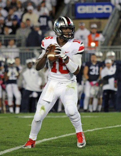 Redshirt-freshman quarterback J.T. Barrett scans the field during a game against Penn State on Oct. 25 in State College, Pa. OSU won, 31-24, in double overtime. Credit: Ritika Shah / Lantern TV news director