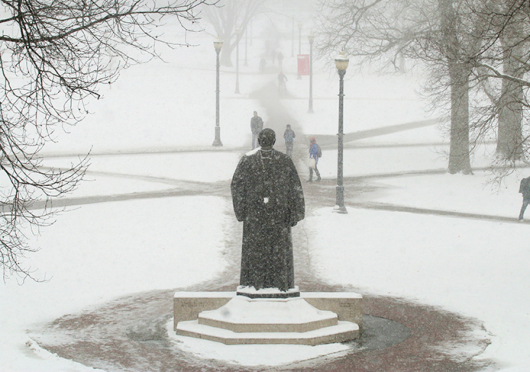 Freezing temperatures with possible sub-0 wind chills have caused many students to voice their desire for OSU to cancel classes. Credit: Yann Schreiber / Lantern reporter