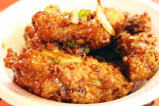 Chicken wings with Gang Pang sauce at Mark Pi's. Credit: Yue Wu / Lantern Reporter